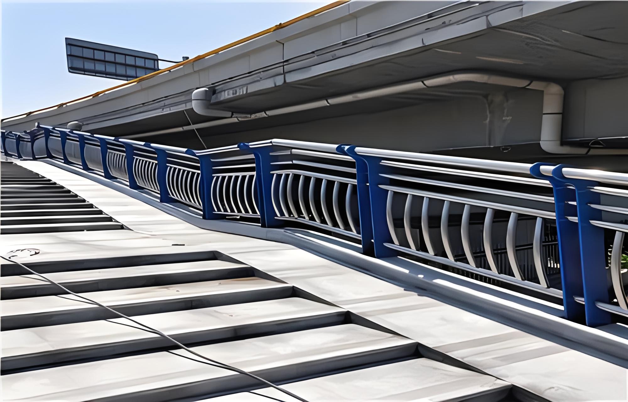 昆玉不锈钢桥梁护栏维护方案：确保安全，延长使用寿命